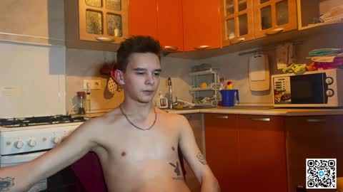 Fansly  Barney  and Kevin T  online show from December 1, 6:32 pm