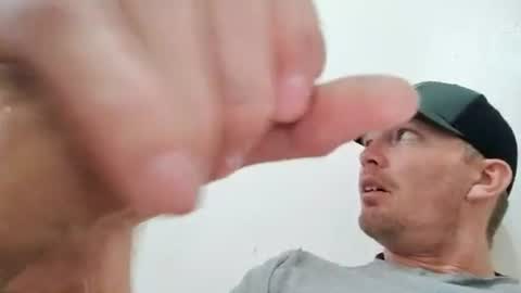 barniemay1 online show from December 3, 7:03 pm