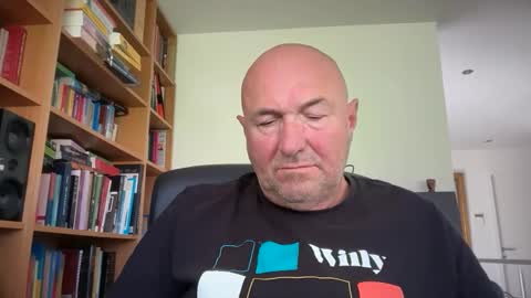 bartvel online show from April 25, 10:39 am