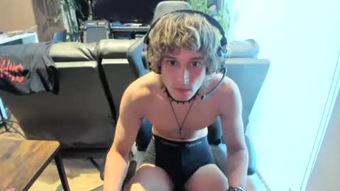 ryan online show from July 2, 10:58 pm