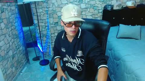 Bastian online show from May 1, 11:10 pm