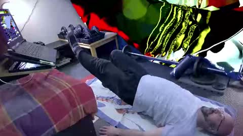 bazzz_8 online show from February 20, 6:03 pm