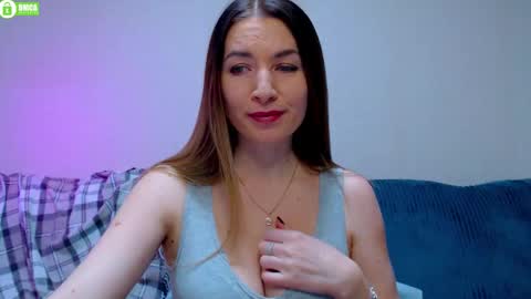 bb__bonami_ online show from November 18, 12:19 pm