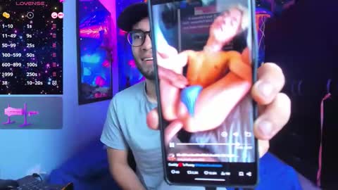 alex independent model   ig bbalexmoon online show from January 15, 5:11 pm