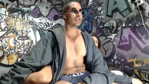 Snapshot of bbc_monster1 chatting on March 5, 11:17 am Justin online show from March 5, 11:17 am