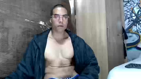 Snapshot of bbc_monster1 chatting on September 23, 5:07 pm Justin online show from September 23, 5:07 pm