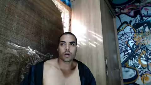 Snapshot of bbc_monster1 chatting on October 12, 8:21 pm Justin online show from October 12, 8:21 pm