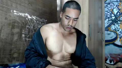 Snapshot of bbc_monster1 chatting on September 10, 10:33 pm Justin online show from September 10, 10:33 pm