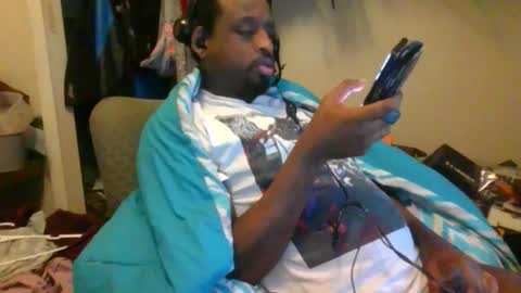 rocker n queen online show from February 13, 9:17 pm