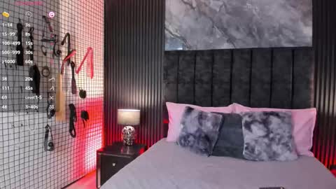 Danna  online show from February 7, 11:13 am