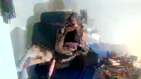 Denise Humain online show from March 20, 3:55 am