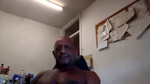 be427035 online show from July 23, 6:38 pm