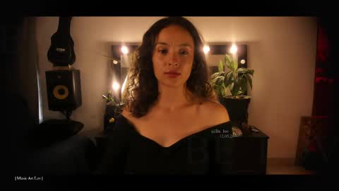 Call me Bells  Next Stream on Wednesday    Feb 26  online show from May 12, 9:24 pm