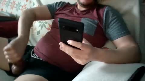 bearchaser97 online show from December 2, 9:23 pm