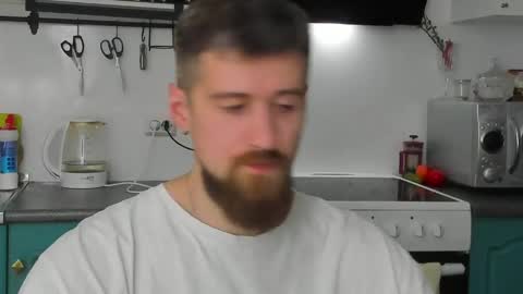 Zeus online show from May 18, 8:04 pm