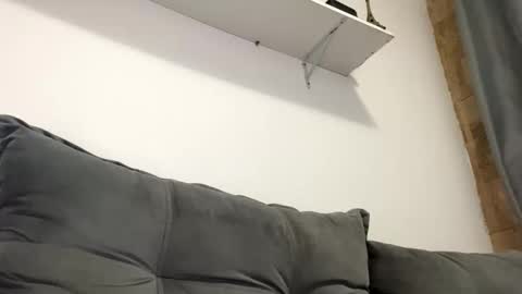 Min online show from February 6, 8:07 am