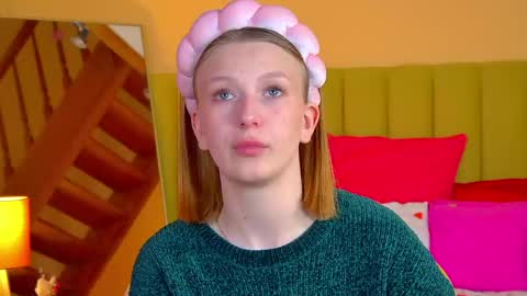 Beatrice online show from April 22, 6:48 pm