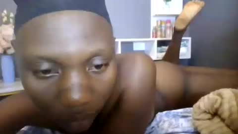 Lil stunner online show from July 7, 9:30 pm