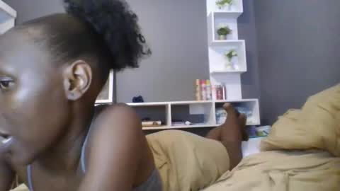 Lil stunner online show from January 12, 9:00 pm