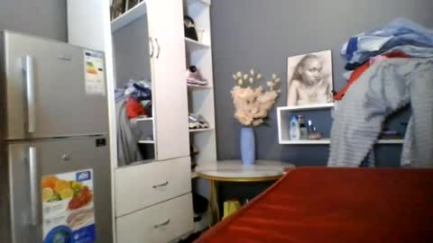 Lil stunner online show from June 28, 8:27 pm