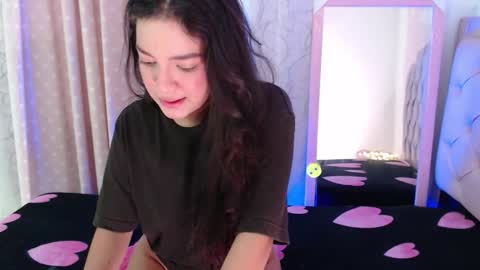 lana online show from November 21, 4:10 am