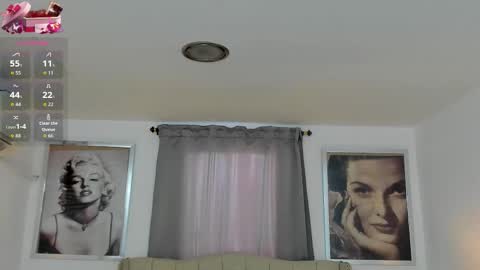 Ariana Reyes online show from September 24, 12:34 pm