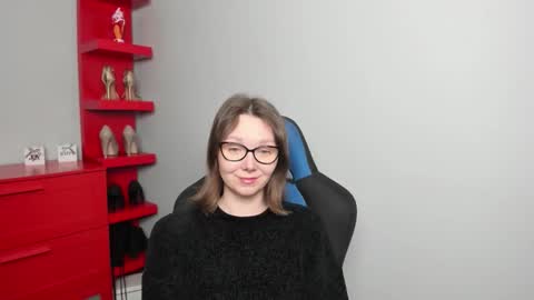 Zoe online show from March 17, 6:40 am