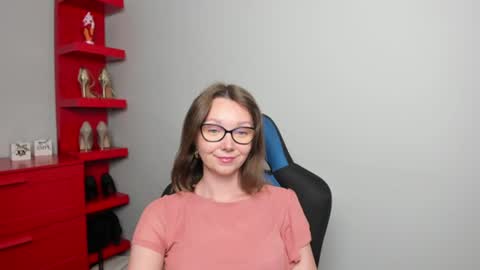 Zoe online show from June 23, 6:43 am