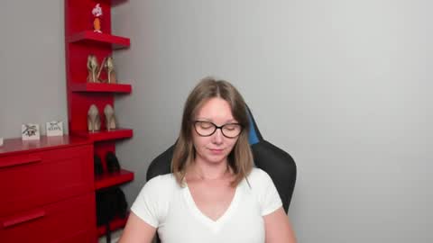 Zoe online show from July 24, 8:55 am