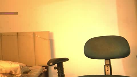 Jennifer online show from January 9, 6:30 am