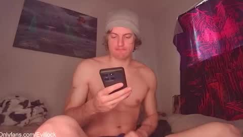 bebe  dust online show from March 9, 3:27 pm