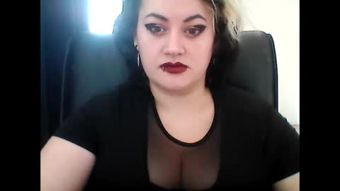 Becca-Van-Boa online show from February 19, 12:44 pm