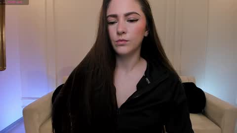 Am Becca online show from June 23, 12:11 pm
