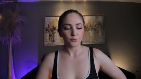Am Becca online show from September 10, 7:37 pm