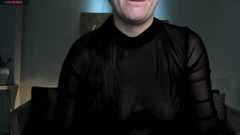 Am Becca online show from June 19, 12:00 pm