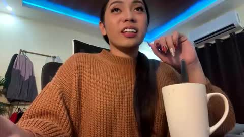 Snapshot of becinapia15 chatting on September 21, 8:02 pm becinapia15 online show from September 21, 8:02 pm