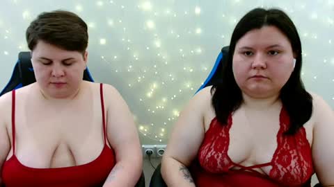 BeckyAndEllen online show from June 26, 2:33 pm