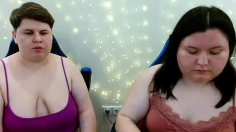 BeckyAndEllen online show from June 29, 10:15 am