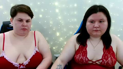 BeckyAndEllen online show from June 17, 11:04 am