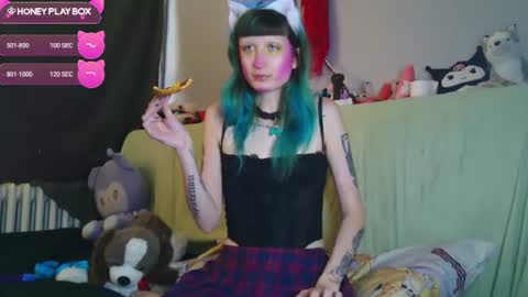 Beckytheclown online show from July 7, 12:45 am