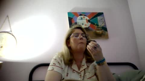 Snapshot of bedbandits chatting on October 21, 10:02 pm Bedbandits69 online show from October 21, 10:02 pm