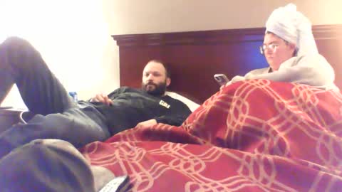 Snapshot of bedbandits chatting on March 7, 10:21 pm Bedbandits69 online show from March 7, 10:21 pm