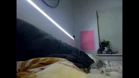 Snapshot of beeinmedeep chatting on October 30, 4:07 pm beeinmedeep online show from October 30, 4:07 pm