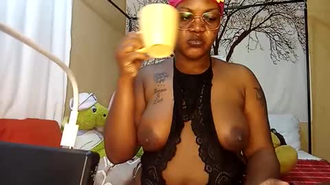 beencee2 online show from February 23, 3:13 am