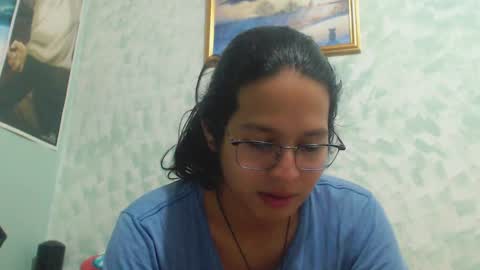 Snapshot of beentage chatting on January 17, 4:28 am Alex online show from January 17, 4:28 am