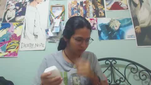 Snapshot of beentage chatting on December 29, 5:33 pm Alex online show from December 29, 5:33 pm