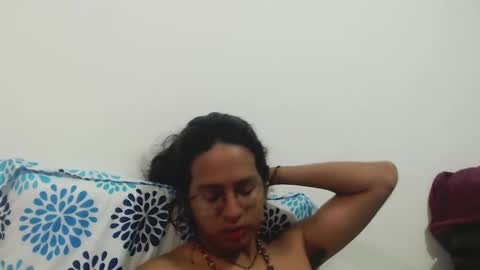 Snapshot of beentage chatting on December 6, 7:26 am Alex online show from December 6, 7:26 am