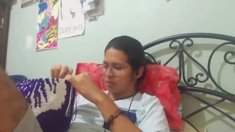 Snapshot of beentage chatting on December 31, 6:48 am Alex online show from December 31, 6:48 am