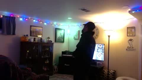 Snapshot of beetee77 chatting on October 11, 3:00 am Beetee77 online show from October 11, 3:00 am