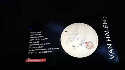 Snapshot of beetee77 chatting on October 26, 1:28 am Beetee77 online show from October 26, 1:28 am